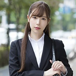 明里つむぎ