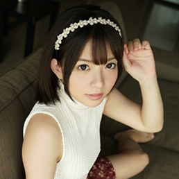 麻里梨夏