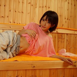 麻里梨夏